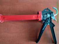 Pistolet do silikonu akrylu NOWY , profesjonalny dobry hamulec