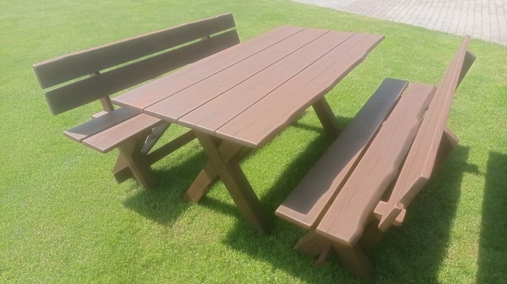 Komplet mebli ogrodowych stół + 2 ławki drewniane
