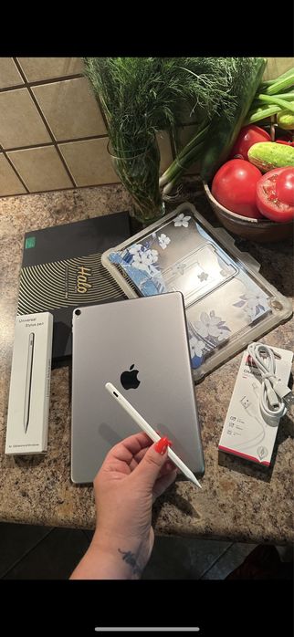 Tablet iPad Apple PRO + NOWY RYSIK - Touch ID - PROCREATE