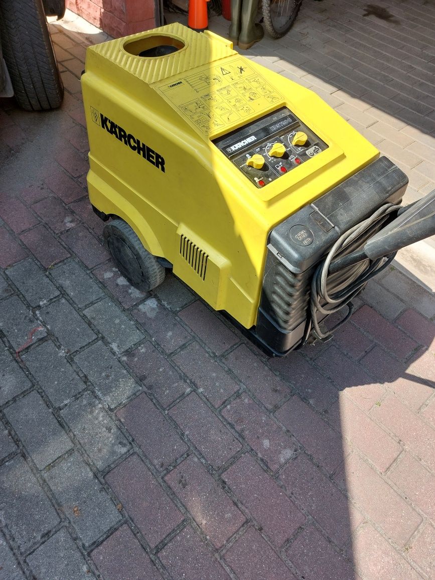 Myjka ciśnjeniowa Karcher  hds 790c