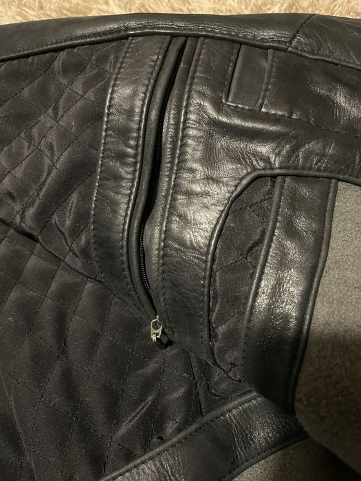 Шкіряна якісна куртка бренду BRANDO