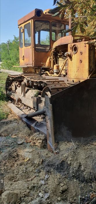 Бульдозер ЧТХ Т130М на хапчастини
