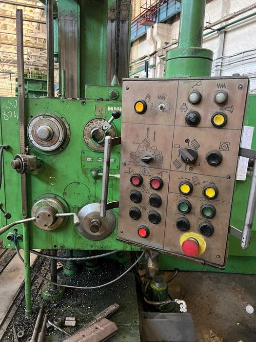 горизонтально-розточний верстат 2А614-01 та 2Е656