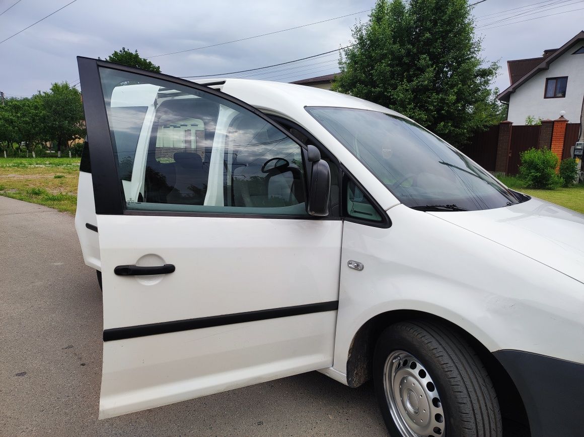 Продам Volkswagen Caddy  2006р