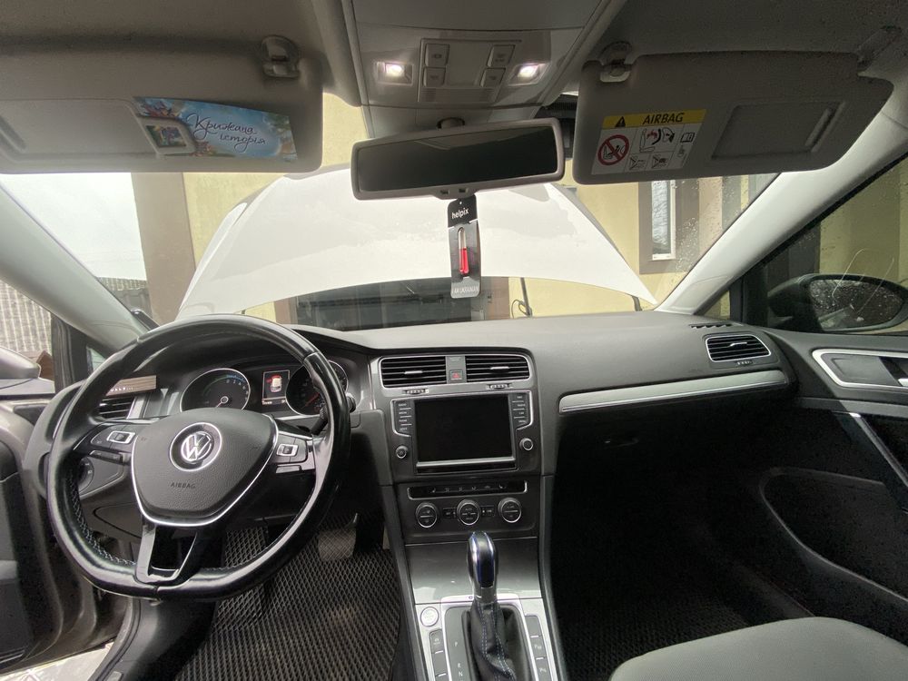 Volkswagen E-golf