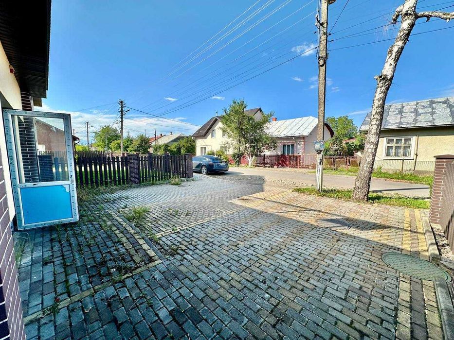 Продається комерційне приміщення 122м.Кв