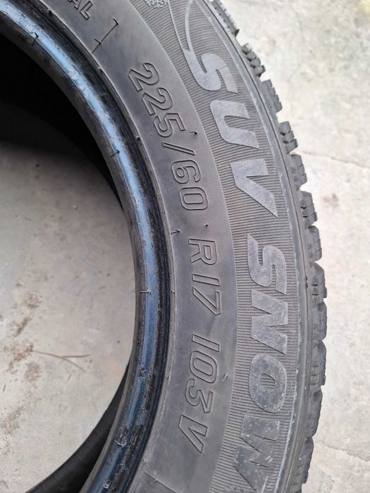Opony zimowe 225/60/17