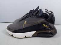 Nike Air Max 2090 DC4461-001 BlackMetallic Gold-White