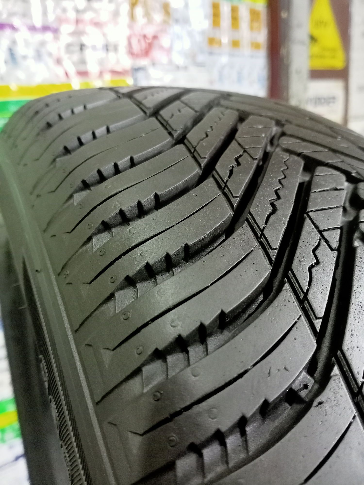 Як нові всесезонні шини пара 175/65 r14 hankook