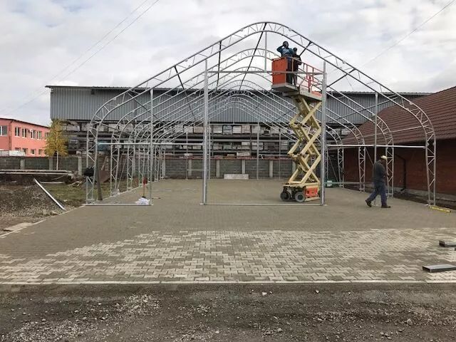 Hala namiotowa 12x24m Całoroczna Podwójna kratownica Gruba Plandeka