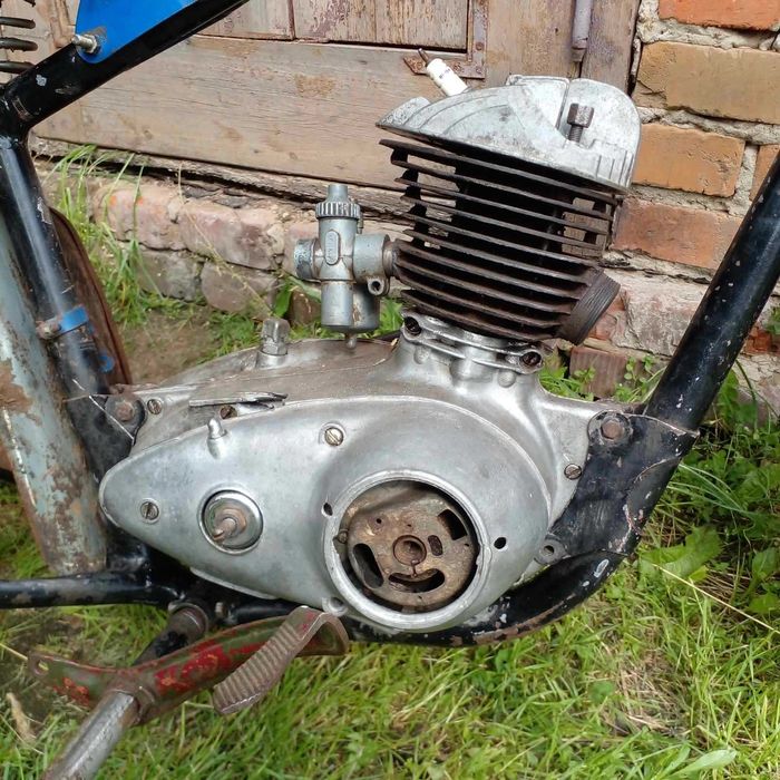 Продам під реставрацію ретро мотоцикл «Ковровец» К-125 М