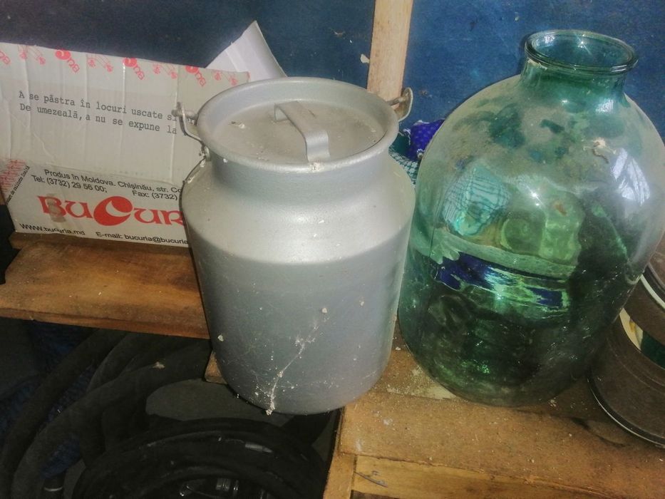 Алюмінієві каструлі, бідон