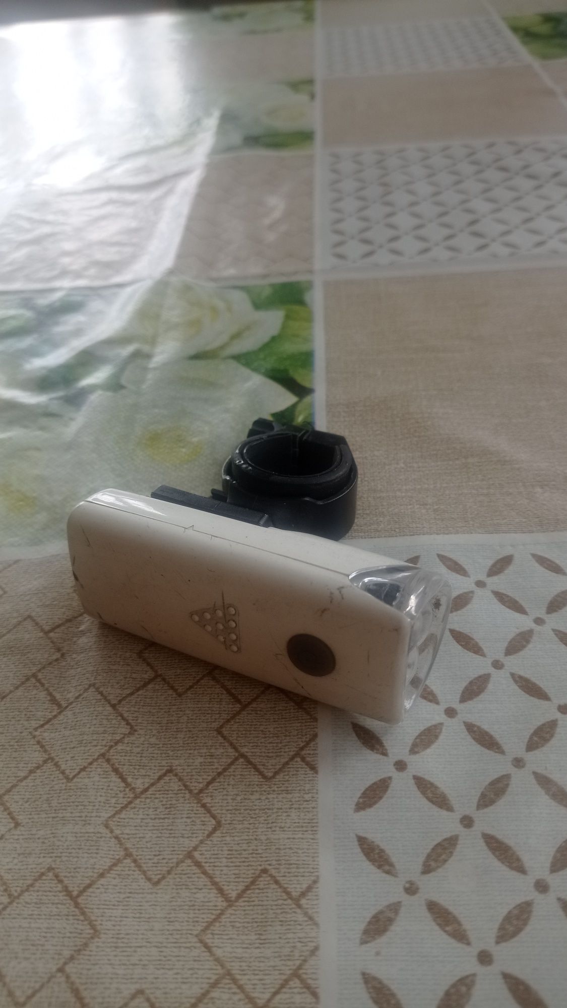 Sprzedam lampkę rowerową