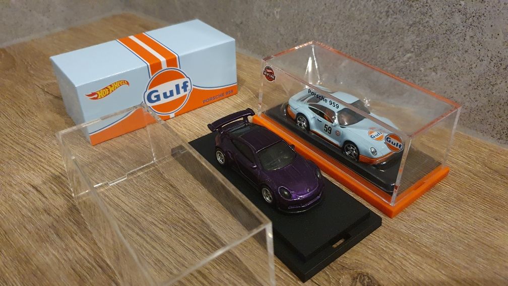 Gablotka na model 1:64 taka jak Hot Wheels RLC