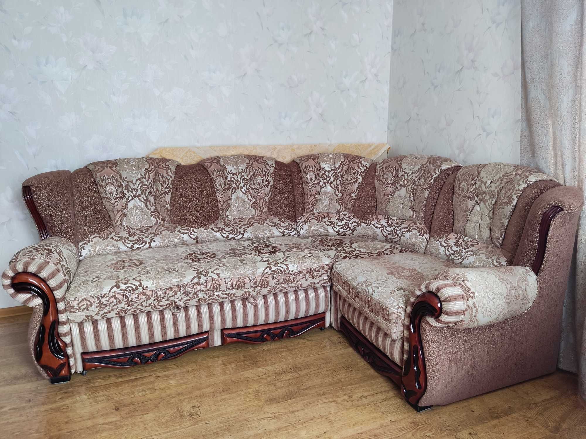 М'який куточок, розкладний диван