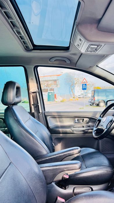 Seat Alhambra 1.9 TDI 140cv – 7 lugares – Teto Panorâmico – 2007