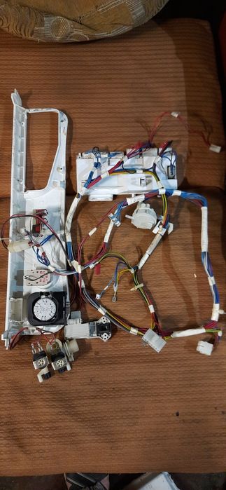 Модуль indesit w83T