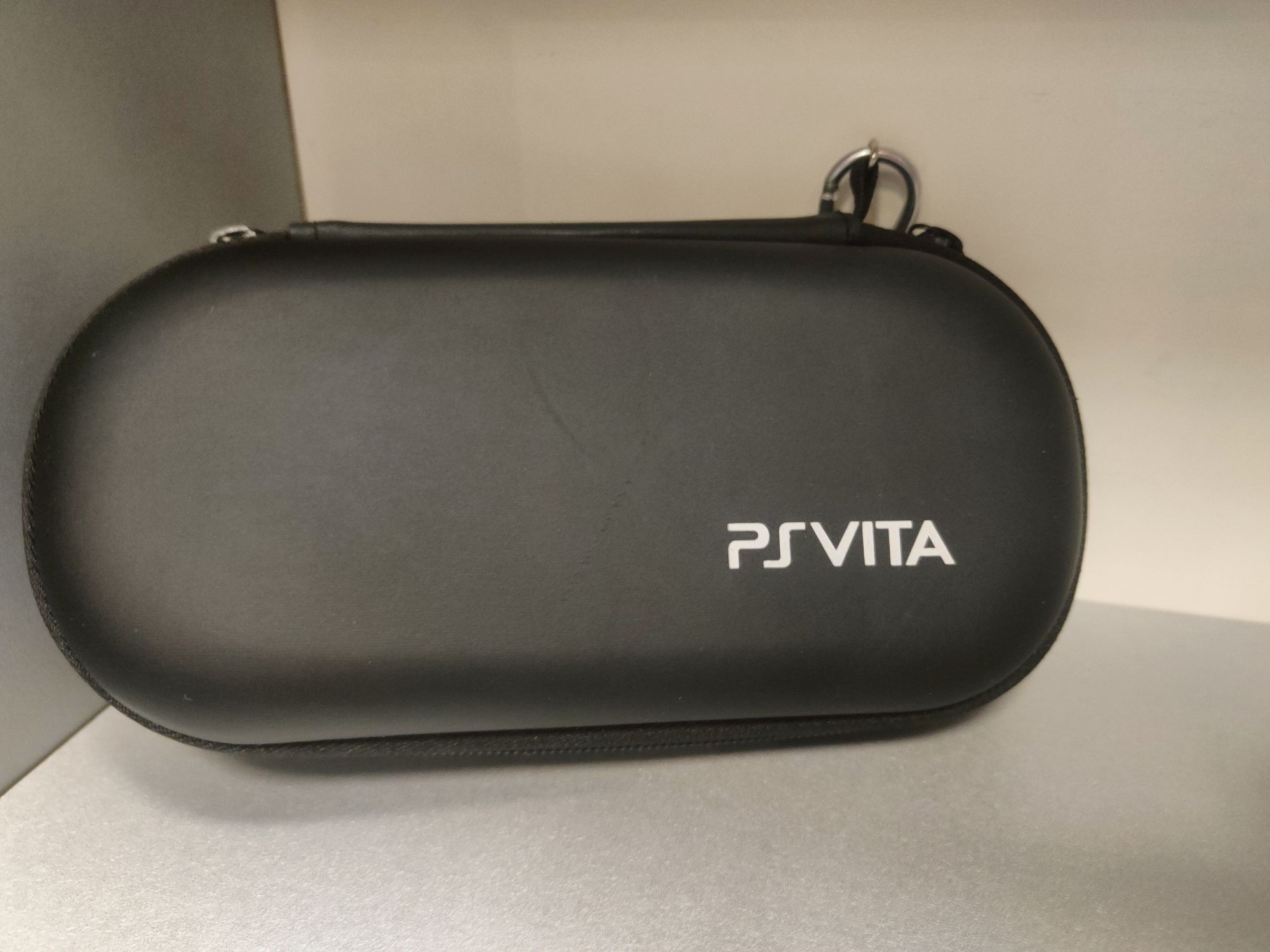 Konsola PS Vita model PCH 1100