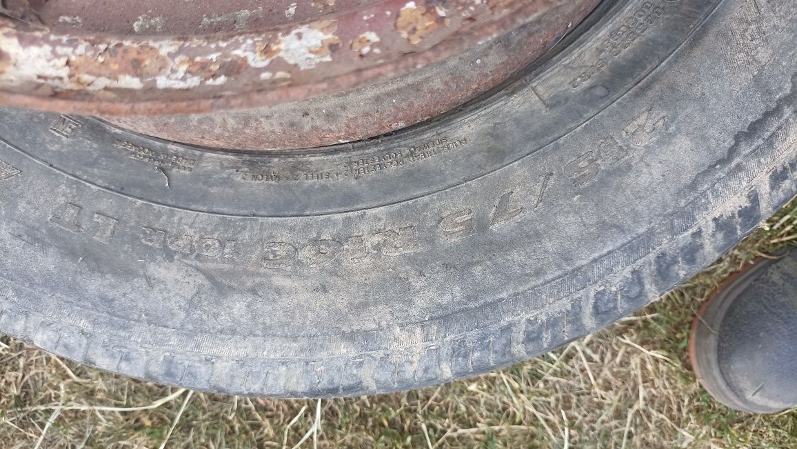 Felgi od żuka i opony 6.50/16 - 215 75 r16