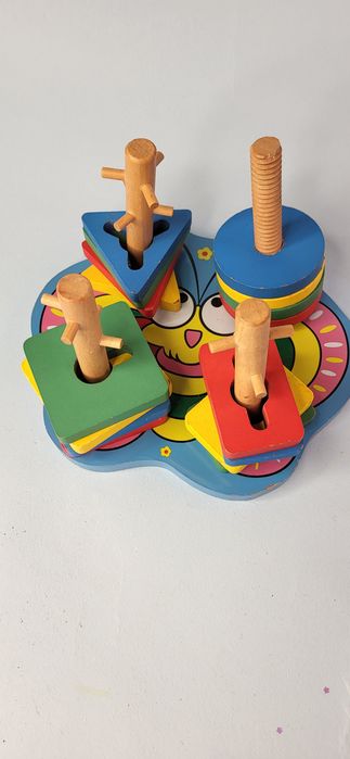 Дитяча розвиваюча іграшка Сортер Геометрик