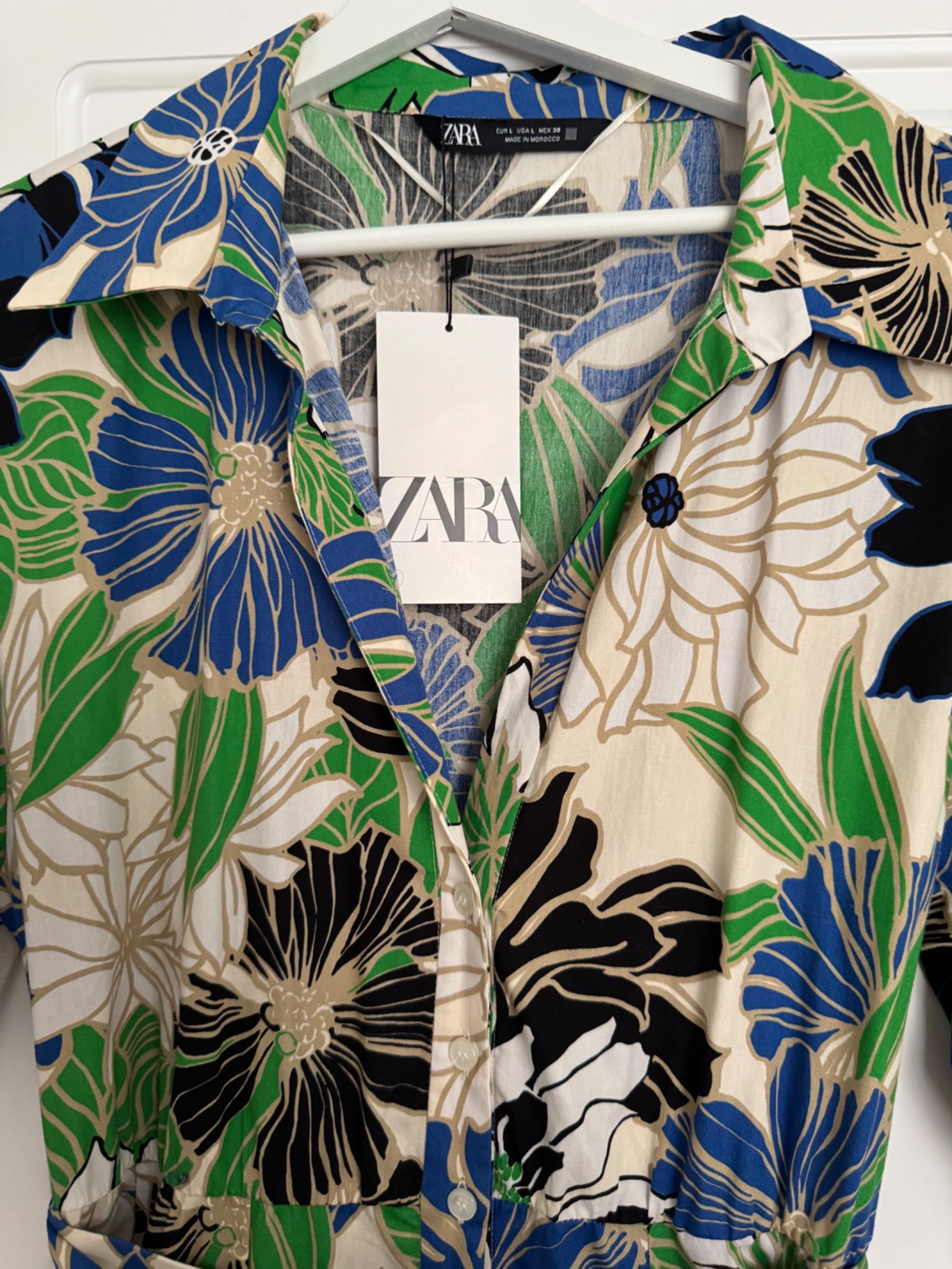Сукня Zara в квітковий принт