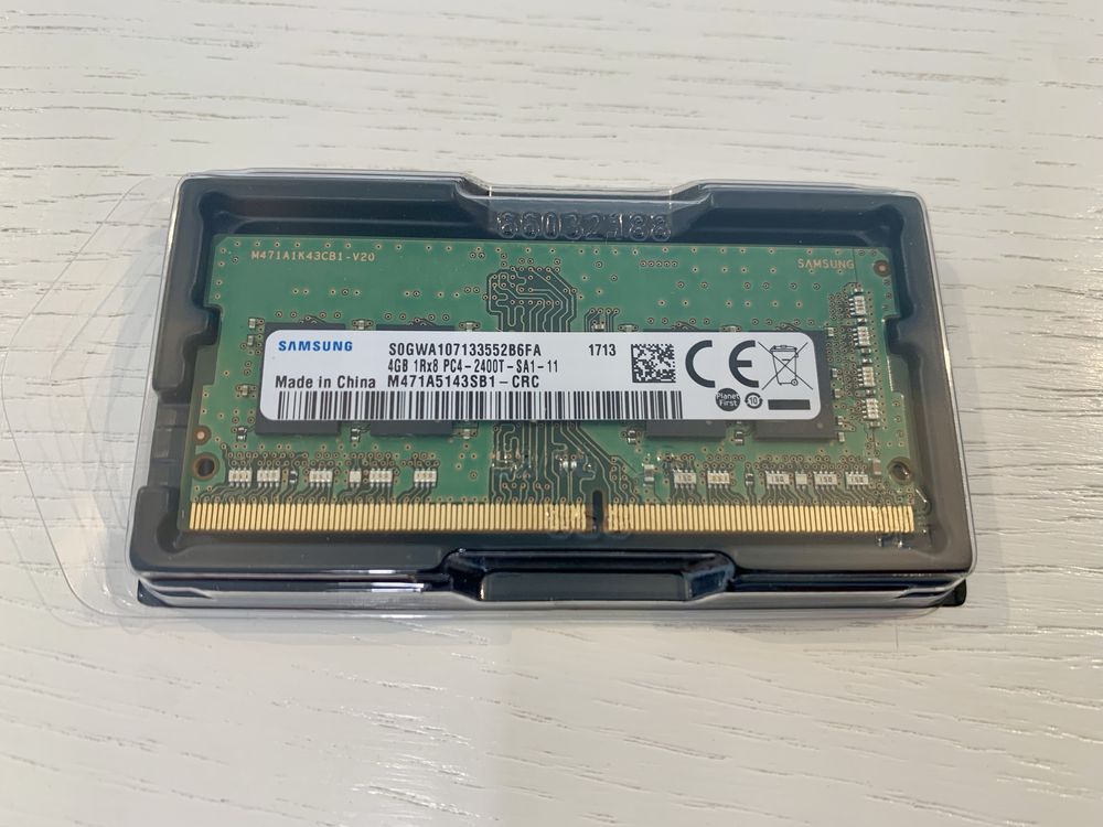 Pamięć RAM DDR4 Samsung M471A5143SB1-CRC 4GB do laptopa.