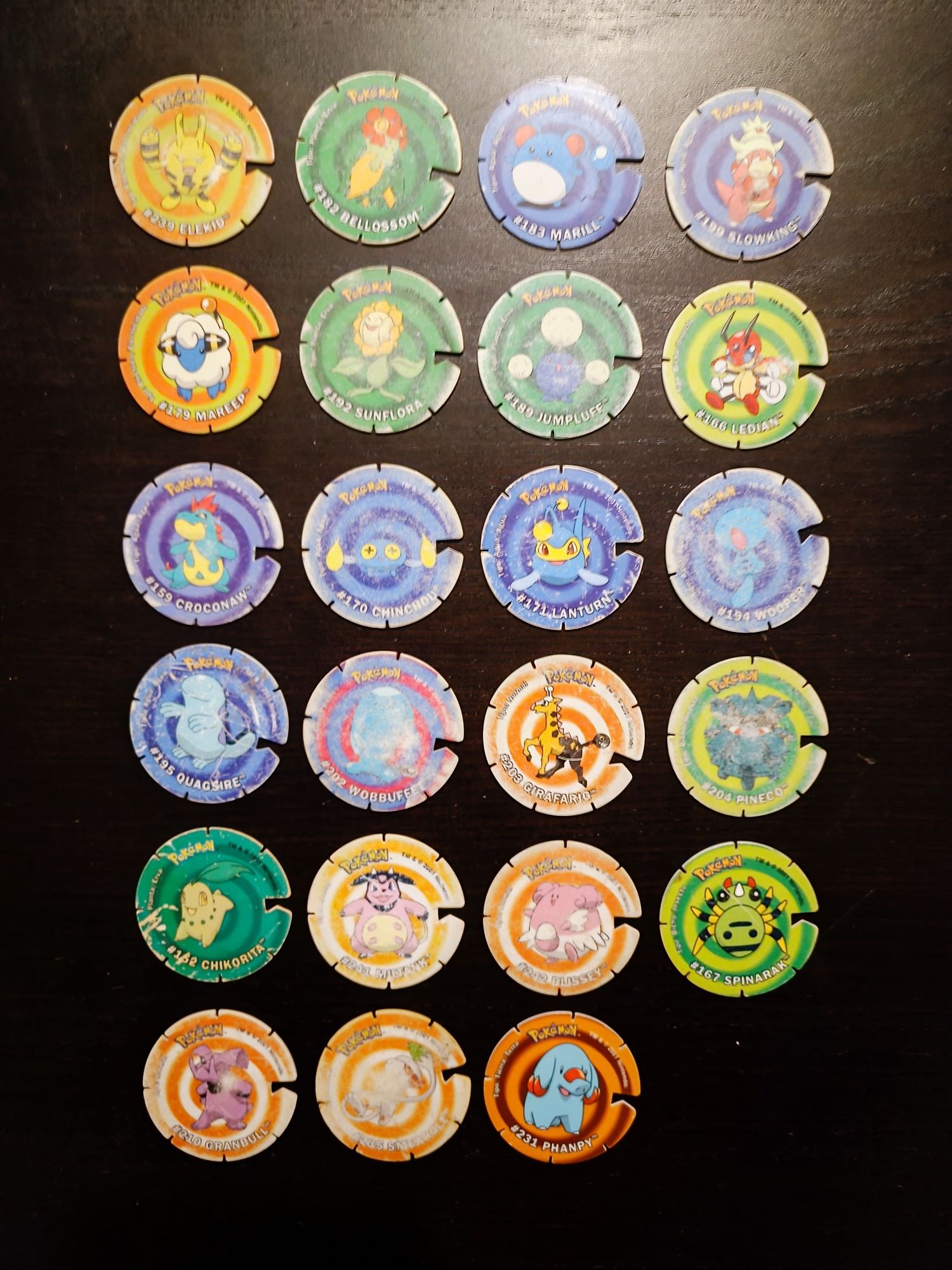 Lote tazos Pokémon voa