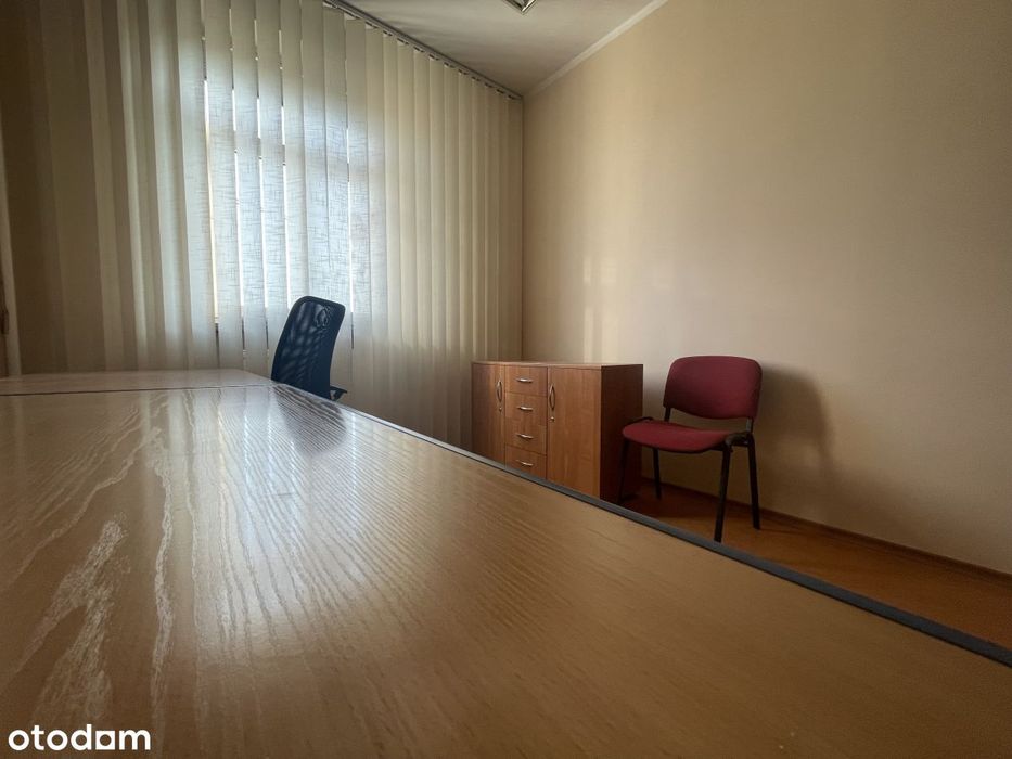 Lokal usługowy 13m² przy ruchliwej ulicy – idea