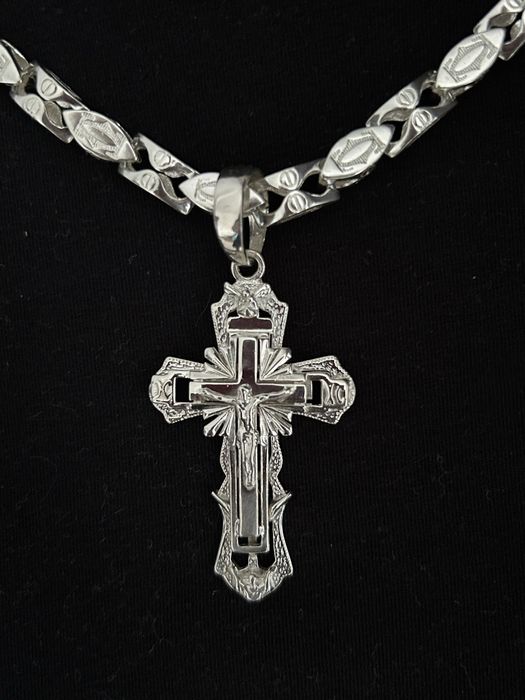 PIEKNY Srebrny Łańcuch Cartier plus Krzyż