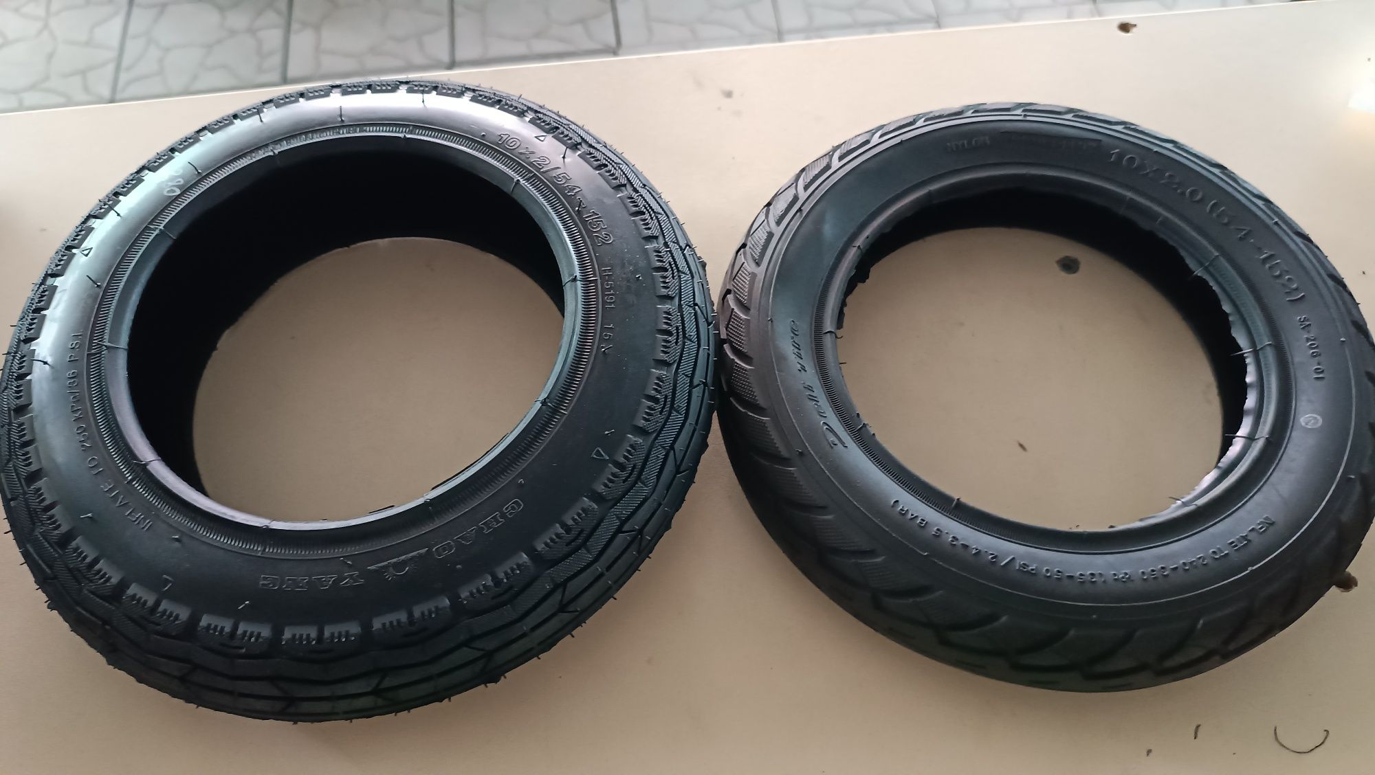 Покришка, камера до електро самокатів 8*1/2,10*2,125, 10*2,50,гусматик