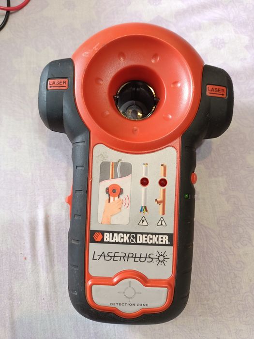 Laser krzyżowy i detektor Black Decker LZR2