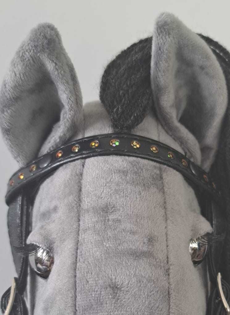 Hobby Horse A4 szary, siwy + rzęsy, konik na kiju