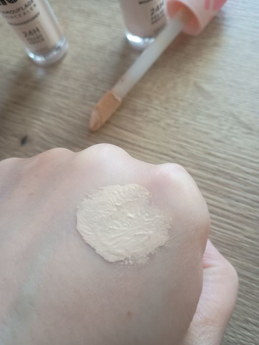 Korektor Eveline Finish Show Camouflage Concealer nr 01