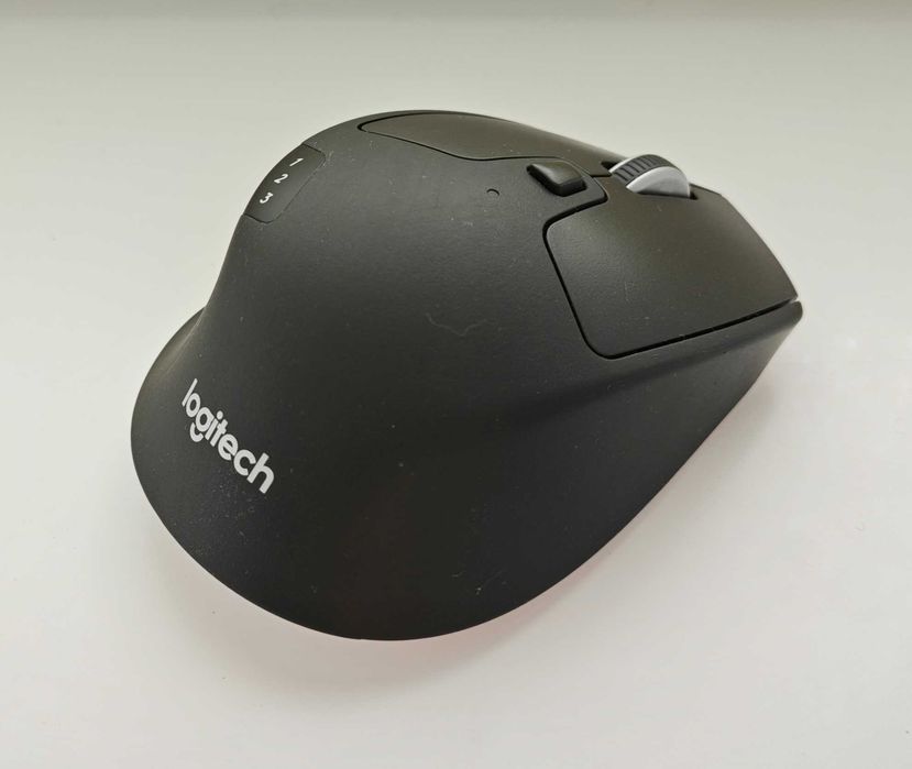 Миша Logitech M720 Triathlon