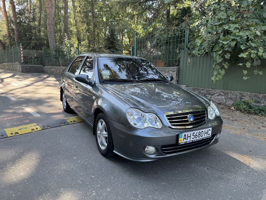 Джилі СК 2010 рік один власник стан нового авто
