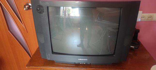 Продам телевізор Grundig діагональ екрану 60см.