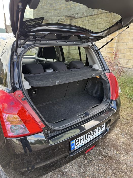 Продам Сузуки свифт