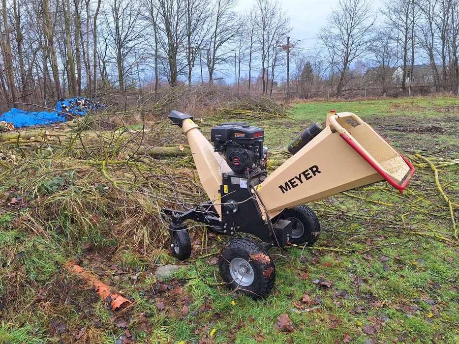 Rozdrabnianie galezi,koszenie,wycinka drzew,zrebkowanie,rebak