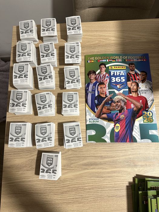 Cromos Panini FIFA 365 26