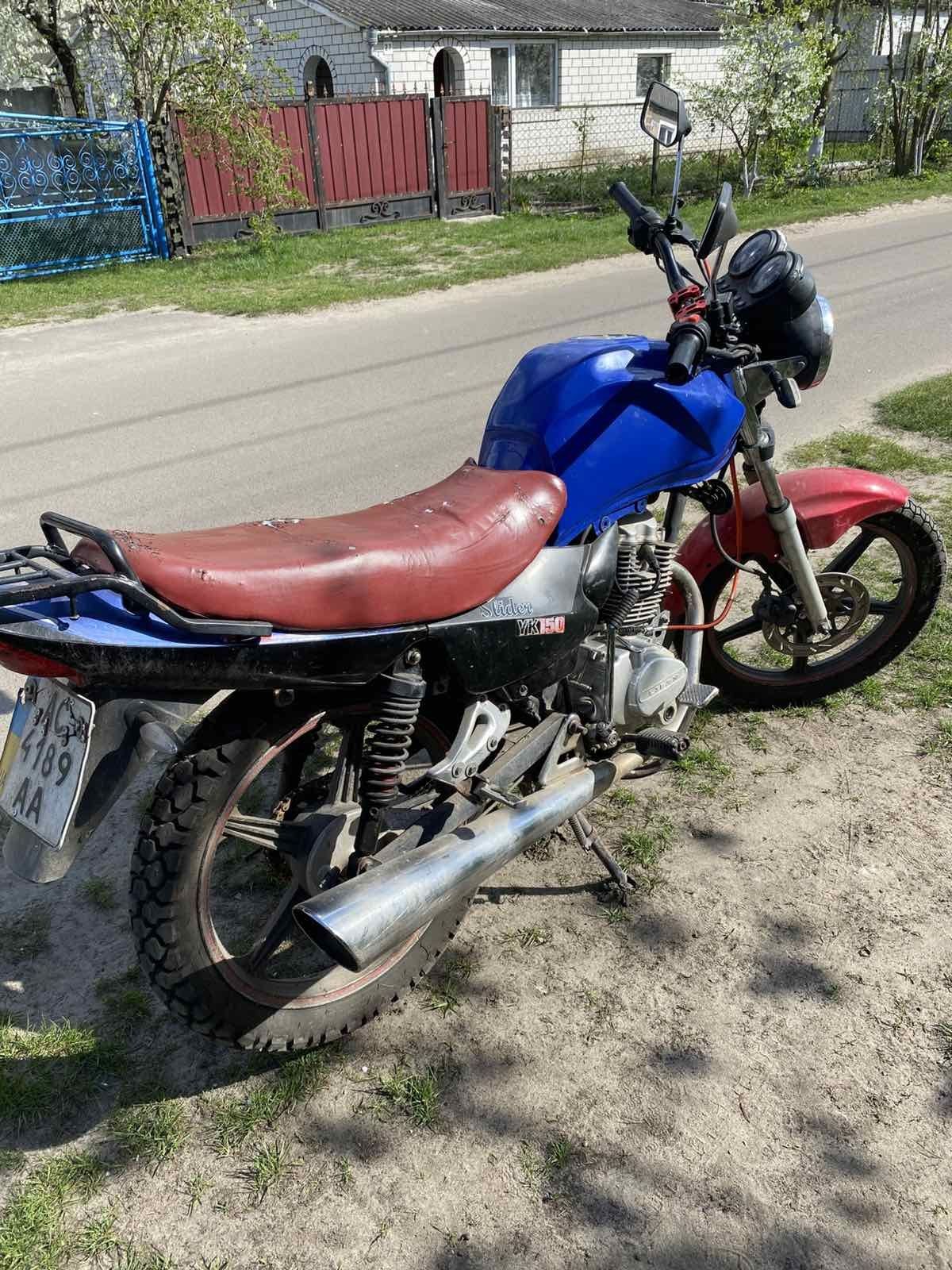 Продам мотоцикл на ходу технічно справний