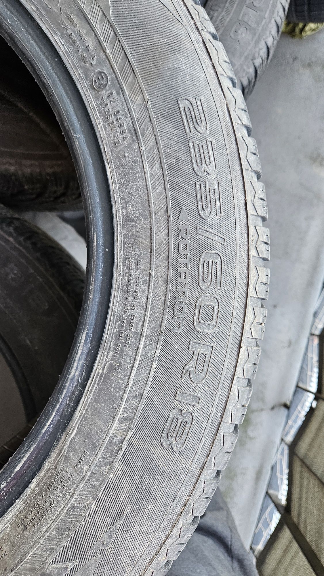 Opony zimowe nokian tyres WR SUV 4 235/60/18
