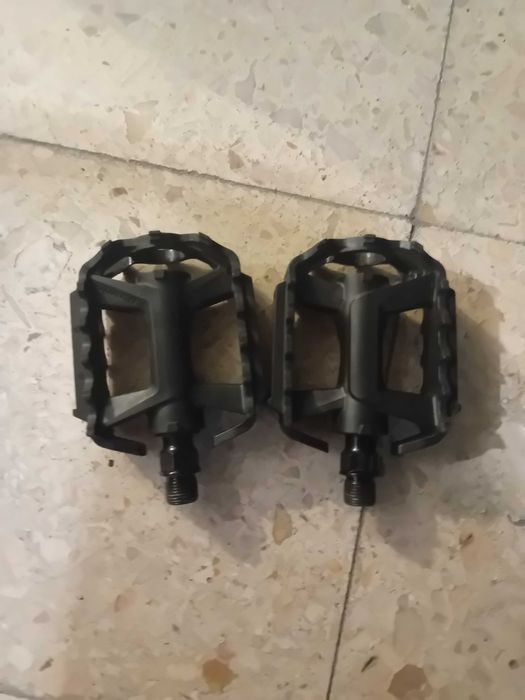 Pedais para bicicleta