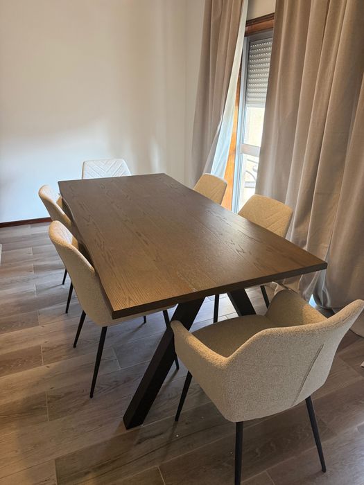 Mesa Jantar + 6 Cadeiras JYSK