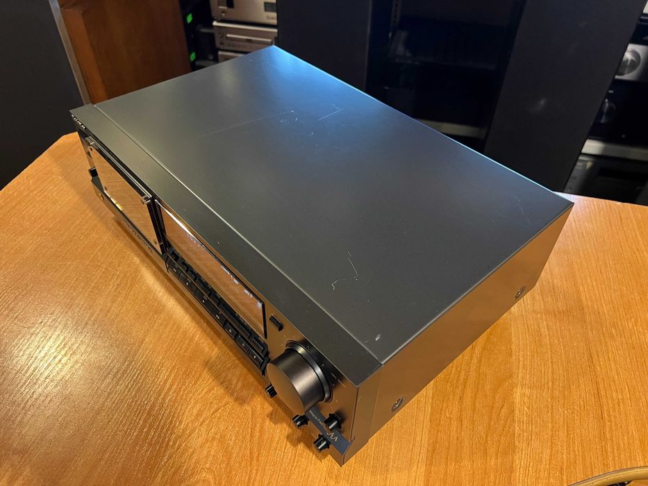 Magnetofon Technics RS-B755 Audio Room