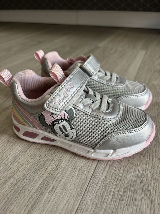 Sneakersy Minnie świecące