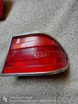 Mercedes w210 lampa prawa tył sedan