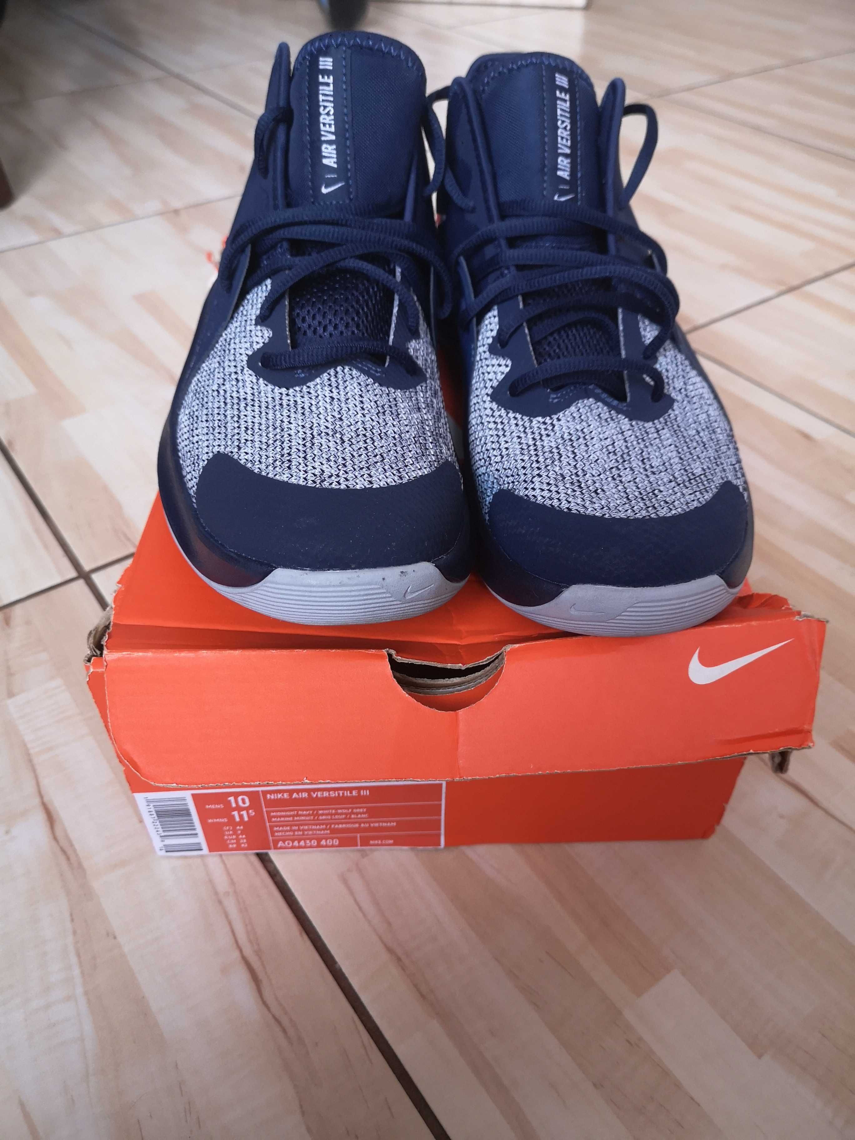 Buty męskie Nike Air Versitile III