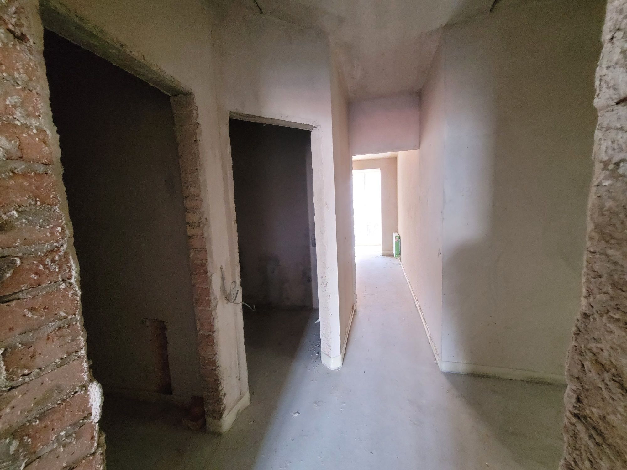 1к.VIP!!! ВЛАСНИК!!ЗДАНА!!!Новоб. 3/10ц,48 м2,Авт.опал!Теплі підлоги!