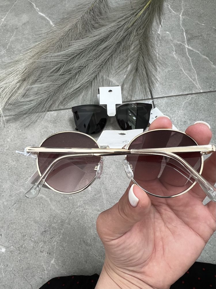 Сонцезахисні окуляри H&M очки