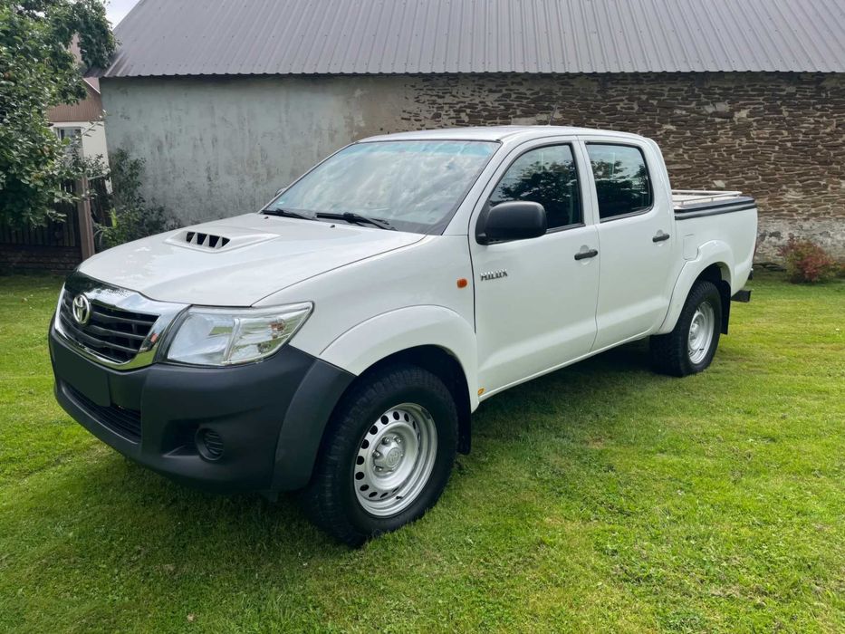 Toyota Hilux      2016